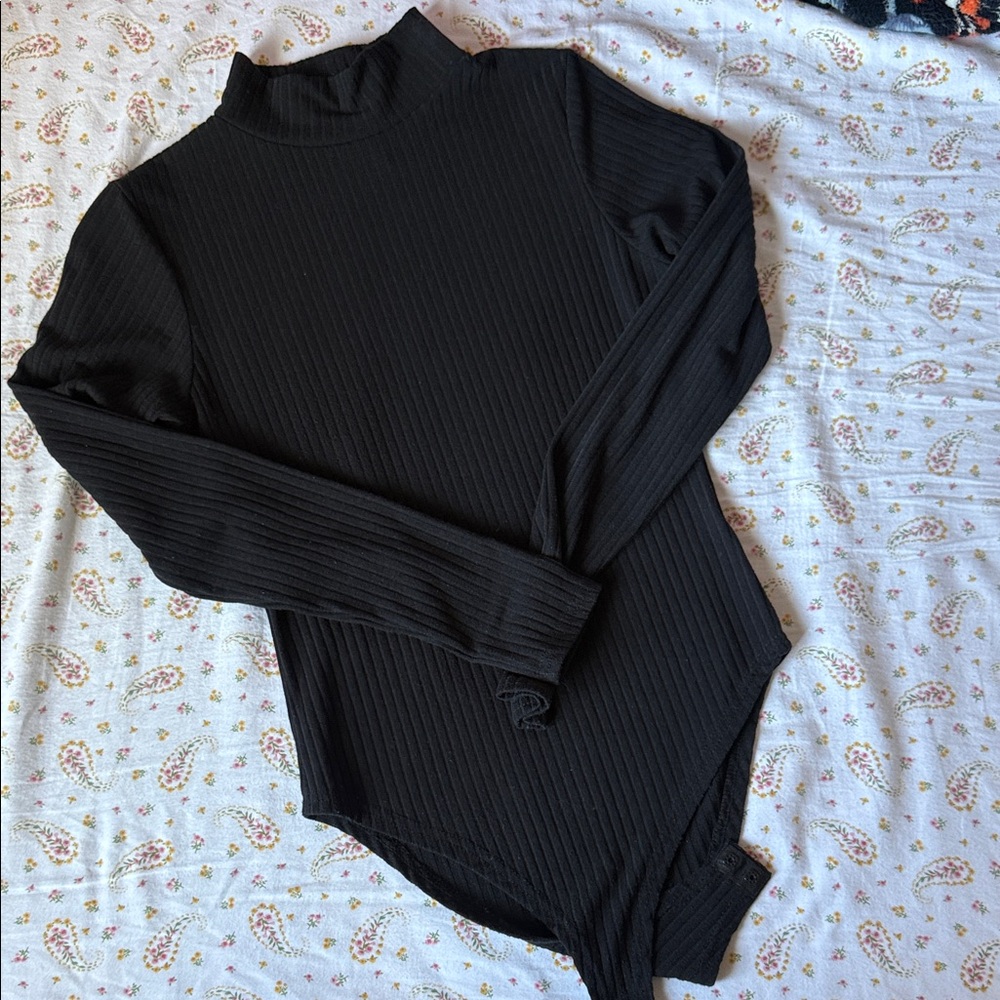 New Look Black Ribbed Mock-Neck Bodysuit